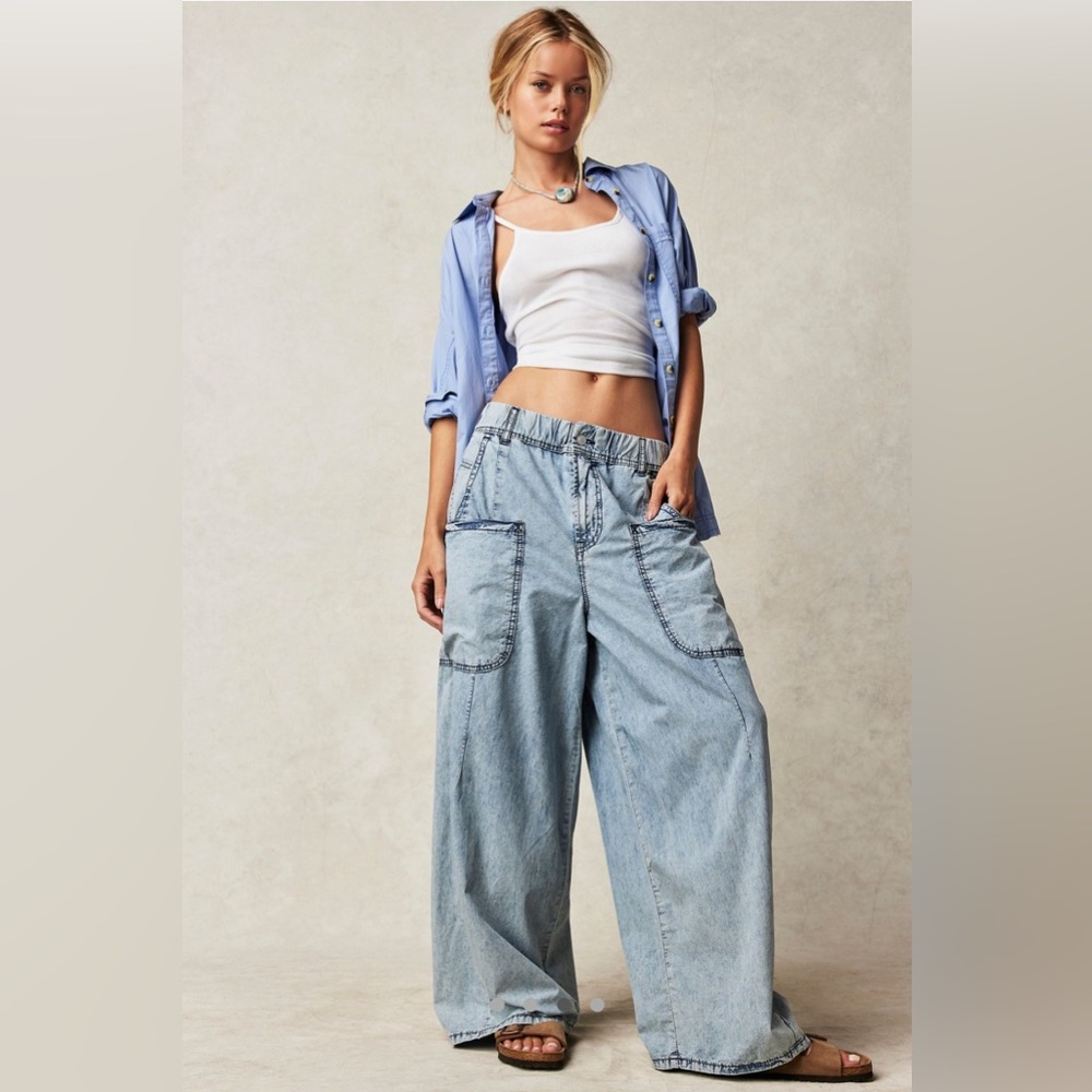 NWT Free People Shibuya Pull On Wide Leg Jeans